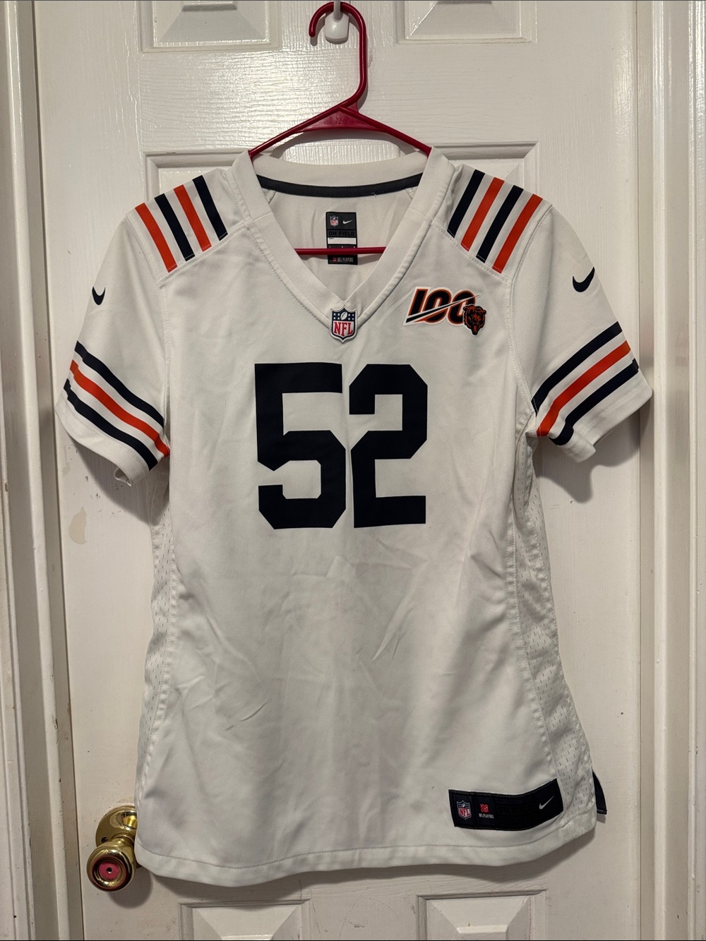 Nike White Chicago Bears #52 Women’s Replica Jersey
